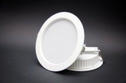 Встраиваемый светильник DownLight 40-230d*60